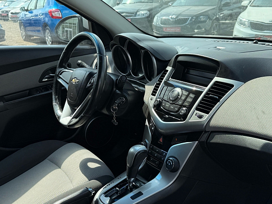 Chevrolet Cruze LS, 2012 года, пробег 197500 км