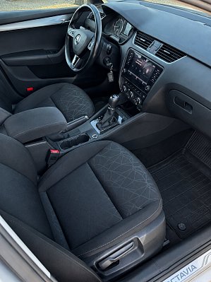 Skoda Octavia Hockey Edition, 2018 года, пробег 120664 км