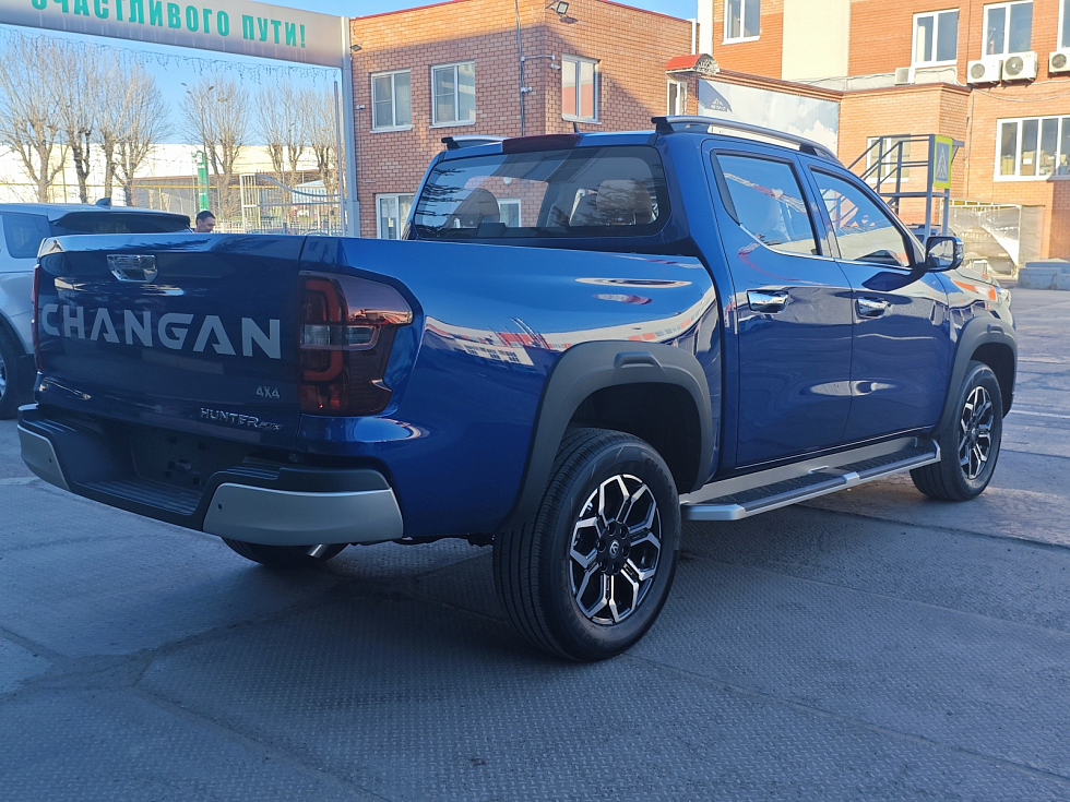 Changan Hunter Plus Luxe, синий