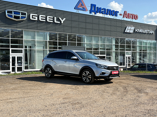 Lada (ВАЗ) Vesta Luxe, 2018 года, пробег 110355 км