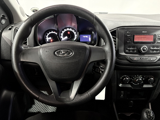 Lada (ВАЗ) XRAY Luxe, 2018 года, пробег 72000 км