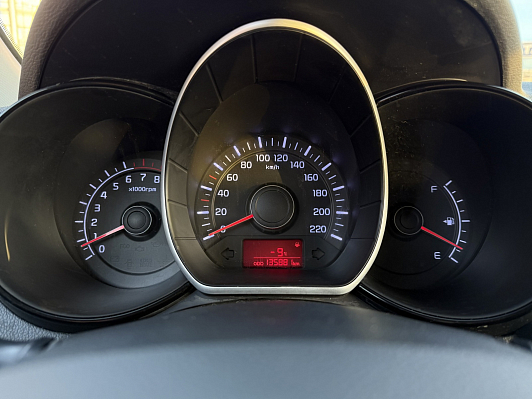 Kia Rio Comfort, 2014 года, пробег 135000 км