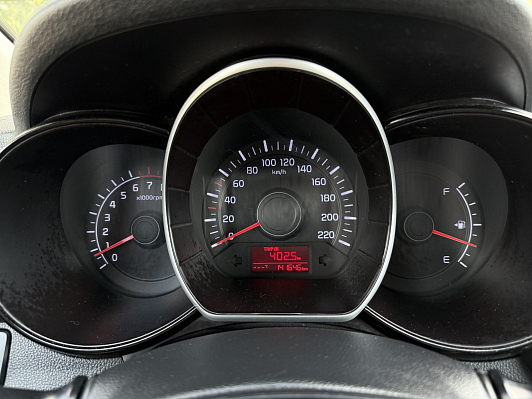 Kia Rio Comfort Аудио, 2016 года, пробег 142000 км