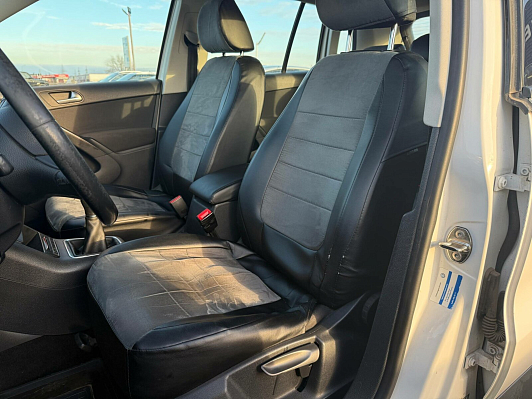 Volkswagen Tiguan Trend&Fun, 2011 года, пробег 231722 км