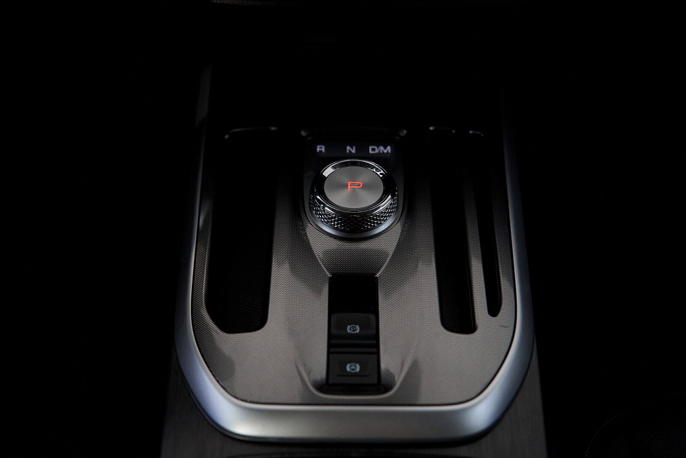 Haval Jolion Премиум, черный