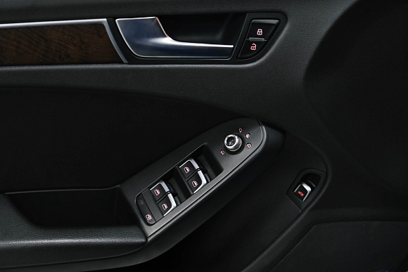 Audi A4 Comfort, 2015 года, пробег 205500 км