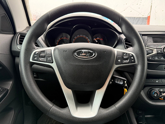 Lada (ВАЗ) Vesta Comfort Winter, 2018 года, пробег 122000 км