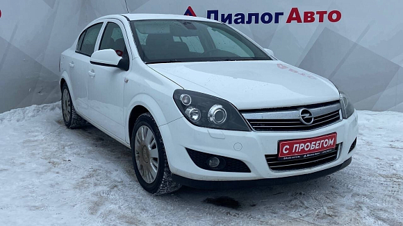 Opel Astra, 2012 года, пробег 140000 км