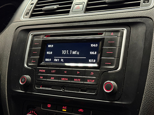 Volkswagen Jetta Comfortline, 2018 года, пробег 179000 км