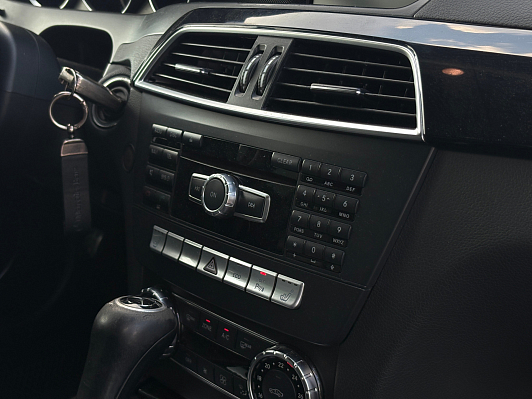 Mercedes-Benz C-Класс, 2012 года, пробег 232963 км