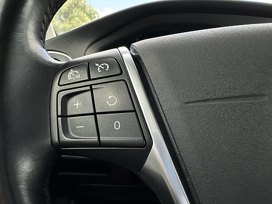 Volvo V40, 2013 года, пробег 198400 км