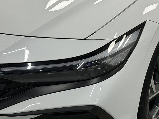 Hyundai Elantra LUX, 2024 года, пробег 36700 км