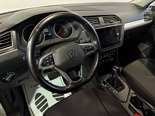 Volkswagen Tiguan Respect, 2021 года, пробег 98600 км