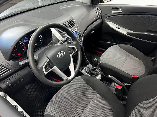 Hyundai Solaris Comfort, 2012 года, пробег 156179 км