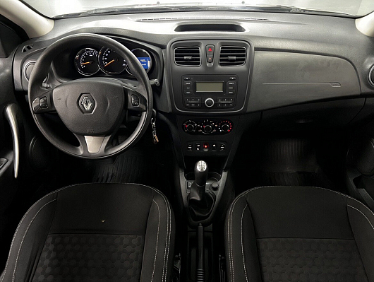 Renault Logan Privilege, 2014 года, пробег 181466 км