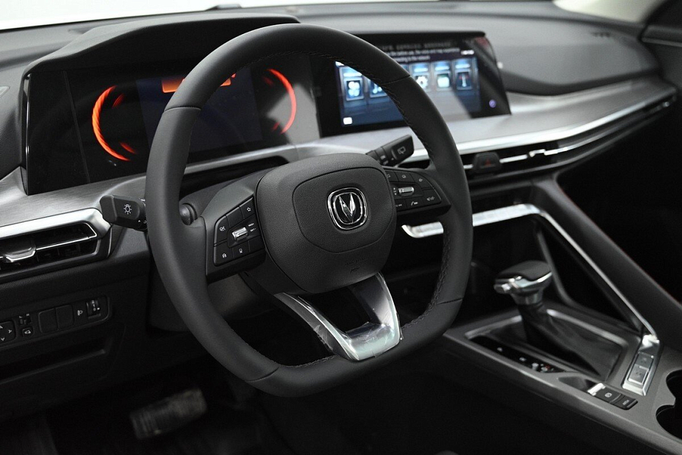 Changan CS35 Plus Техно, белый