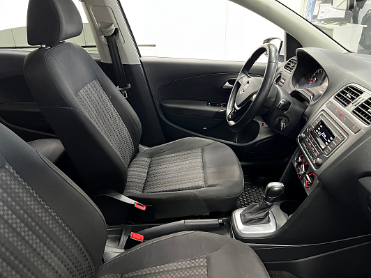 Volkswagen Polo SELECT, 2020 года, пробег 115827 км