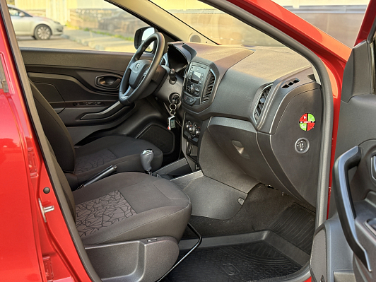 Lada (ВАЗ) XRAY Comfort, 2018 года, пробег 32200 км