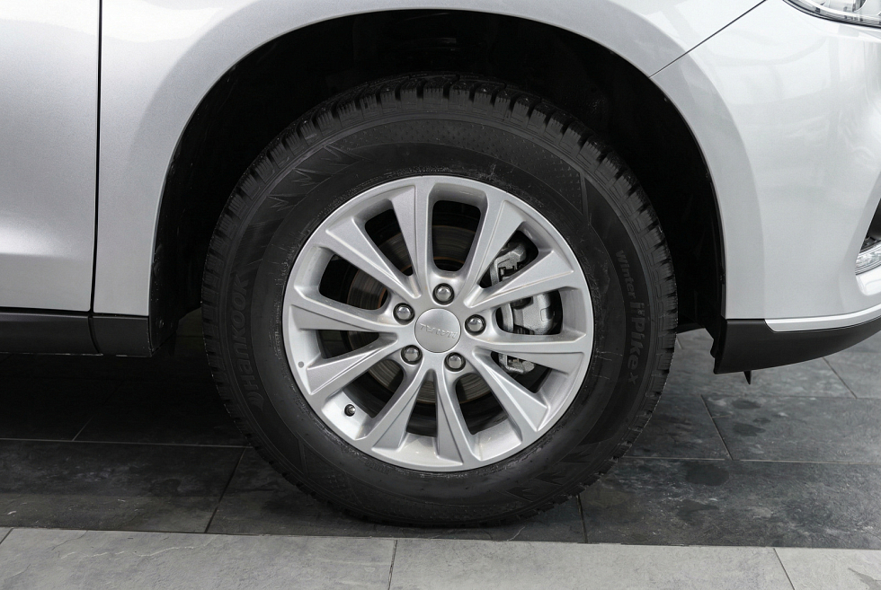 Haval M6 Старт, серебряный