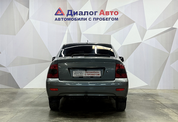 Lada (ВАЗ) Priora Люкс, 2012 года, пробег 175764 км