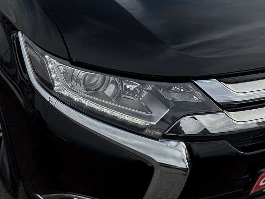 Mitsubishi Outlander Instyle, 2018 года, пробег 106997 км