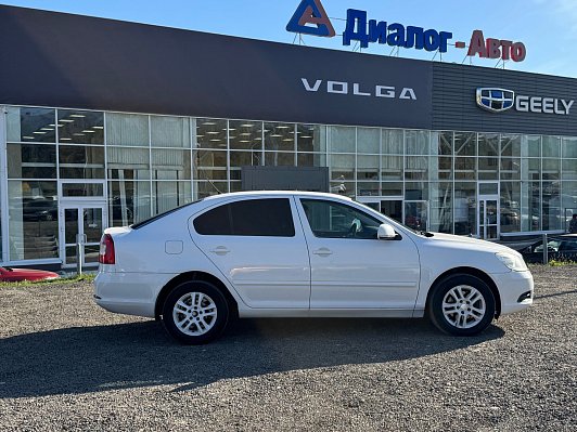 Skoda Octavia Ambition, 2013 года, пробег 296326 км