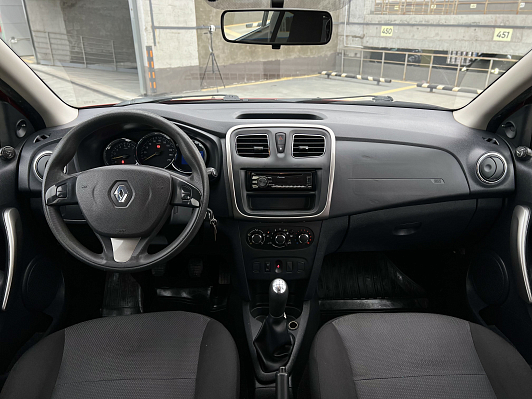 Renault Sandero, 2015 года, пробег 180000 км