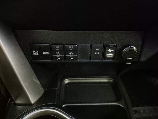 Toyota RAV4, 2016 года, пробег 89844 км