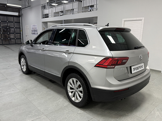 Volkswagen Tiguan, 2018 года, пробег 119000 км