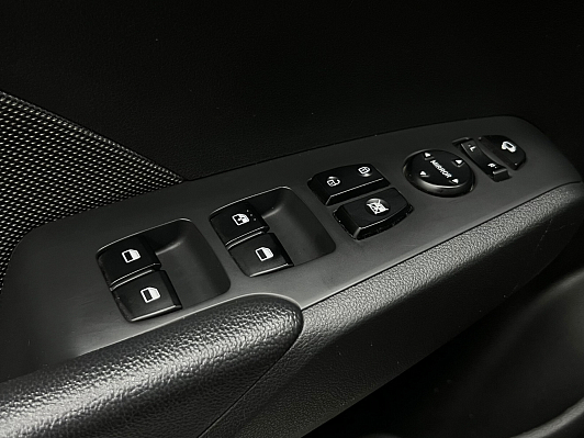 Hyundai Solaris Elegance + Prestige + Style, 2022 года, пробег 117239 км