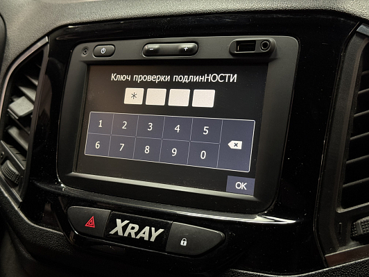 Lada (ВАЗ) XRAY Top Юбилейная (2016-2017), 2016 года, пробег 97000 км