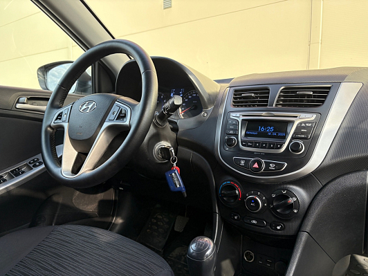 Hyundai Solaris Comfort, 2016 года, пробег 100500 км