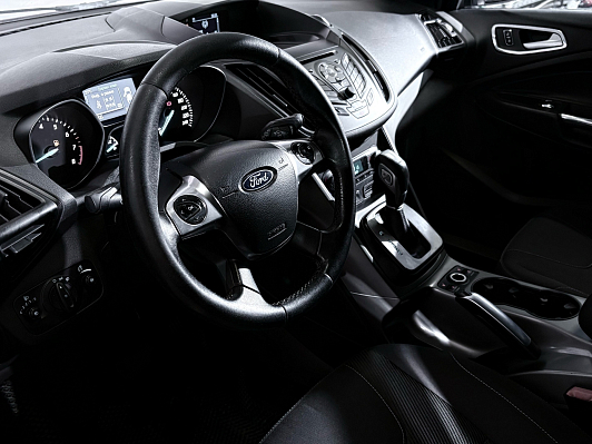 Ford Kuga Trend Plus, 2013 года, пробег 237000 км
