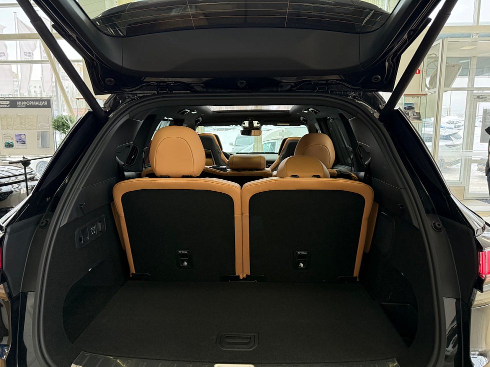 Lynk & Co 09 Discovery Ultra, черный