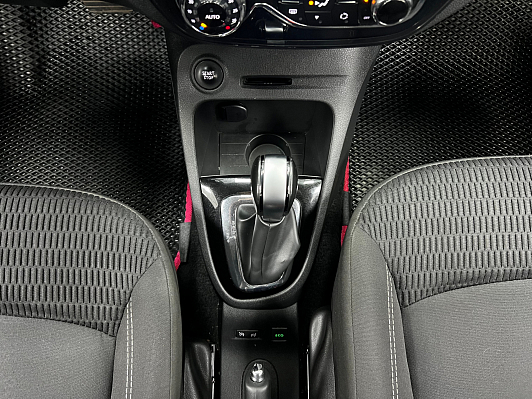 Renault Kaptur Play, 2018 года, пробег 130800 км