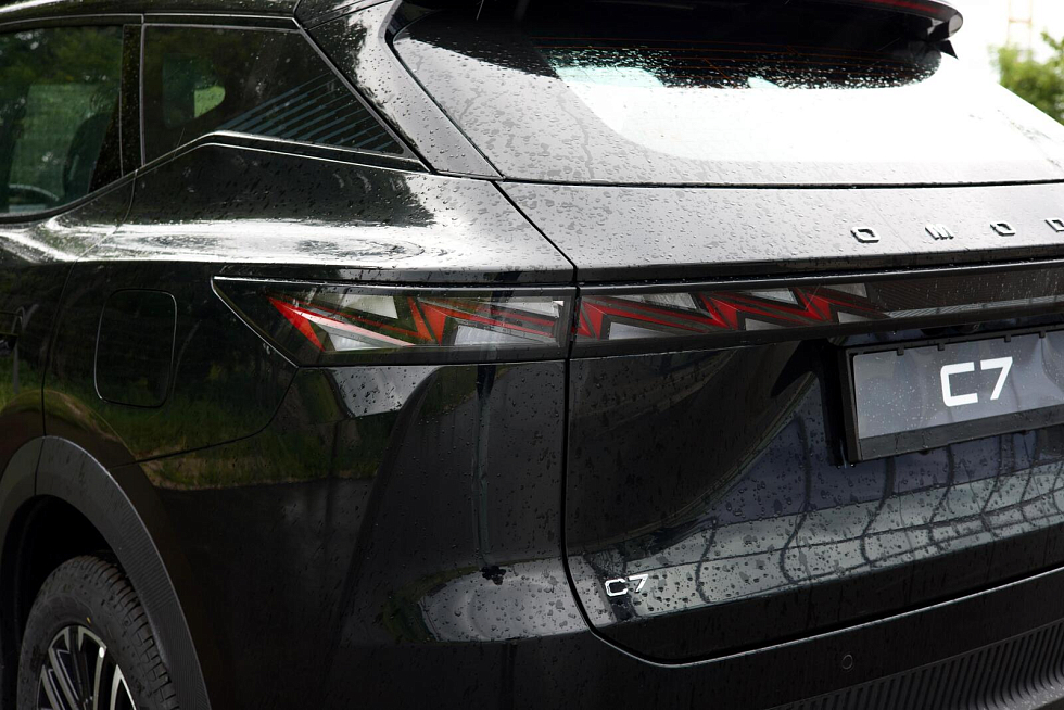Omoda C7 Актив, черный