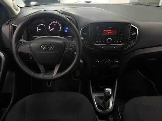 Lada (ВАЗ) XRAY Comfort, 2018 года, пробег 103000 км