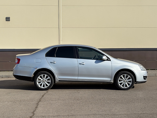 Volkswagen Jetta Trendline, 2010 года, пробег 214550 км