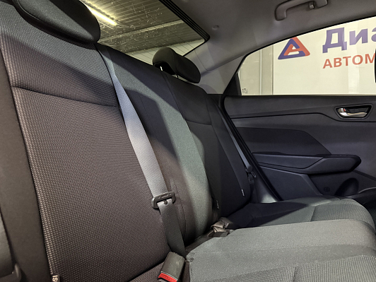 Hyundai Solaris Elegance, 2017 года, пробег 120400 км