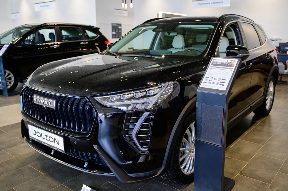 Haval Jolion Техно +, черный