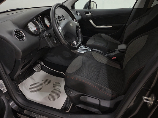 Peugeot 308 Allure, 2011 года, пробег 131225 км