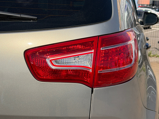 Kia Sportage Prestige, 2012 года, пробег 184600 км