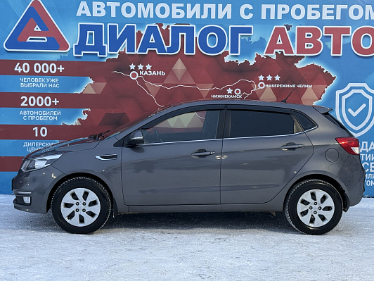 Kia Rio, 2015 года, пробег 112000 км