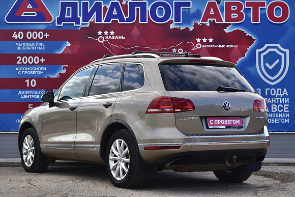 Volkswagen Touareg Wolfsburg Edition, 2015 года, пробег 215800 км