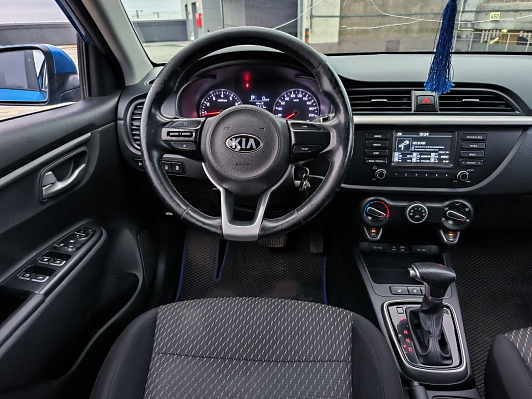 Kia Rio Comfort, 2017 года, пробег 100000 км