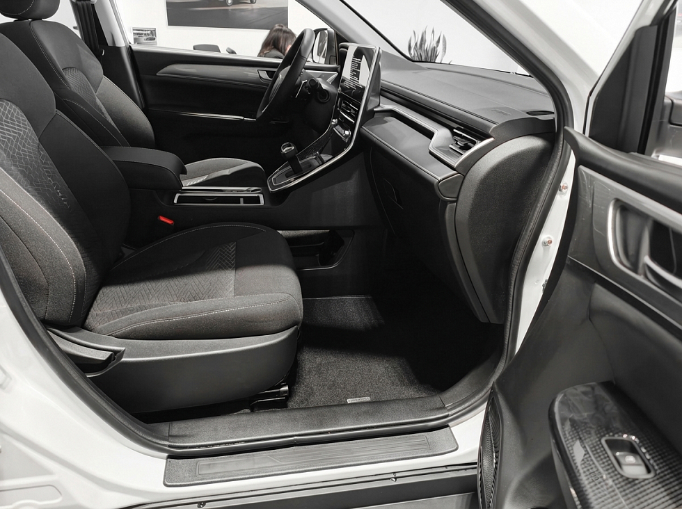 Haval M6 Оптимум, белый