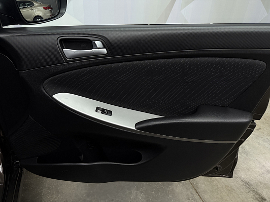 Hyundai Solaris, 2016 года, пробег 185585 км