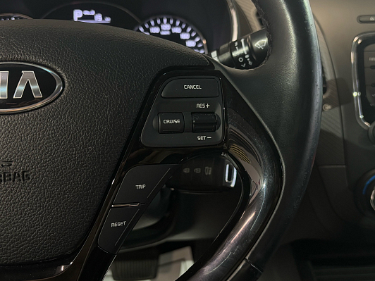 Kia Cerato Luxe, 2019 года, пробег 52144 км
