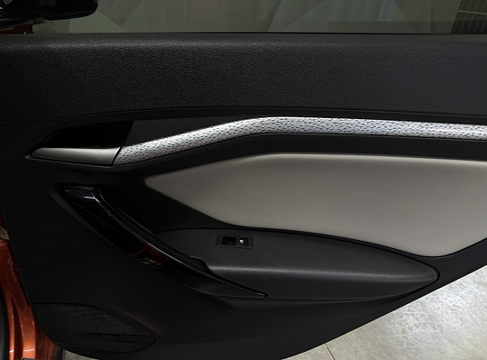 Lada (ВАЗ) Vesta Luxe Multimedia, 2020 года, пробег 98158 км