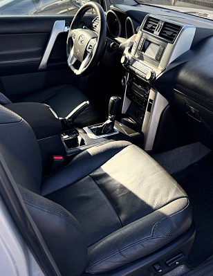 Toyota Land Cruiser Prado, 2012 года, пробег 270744 км